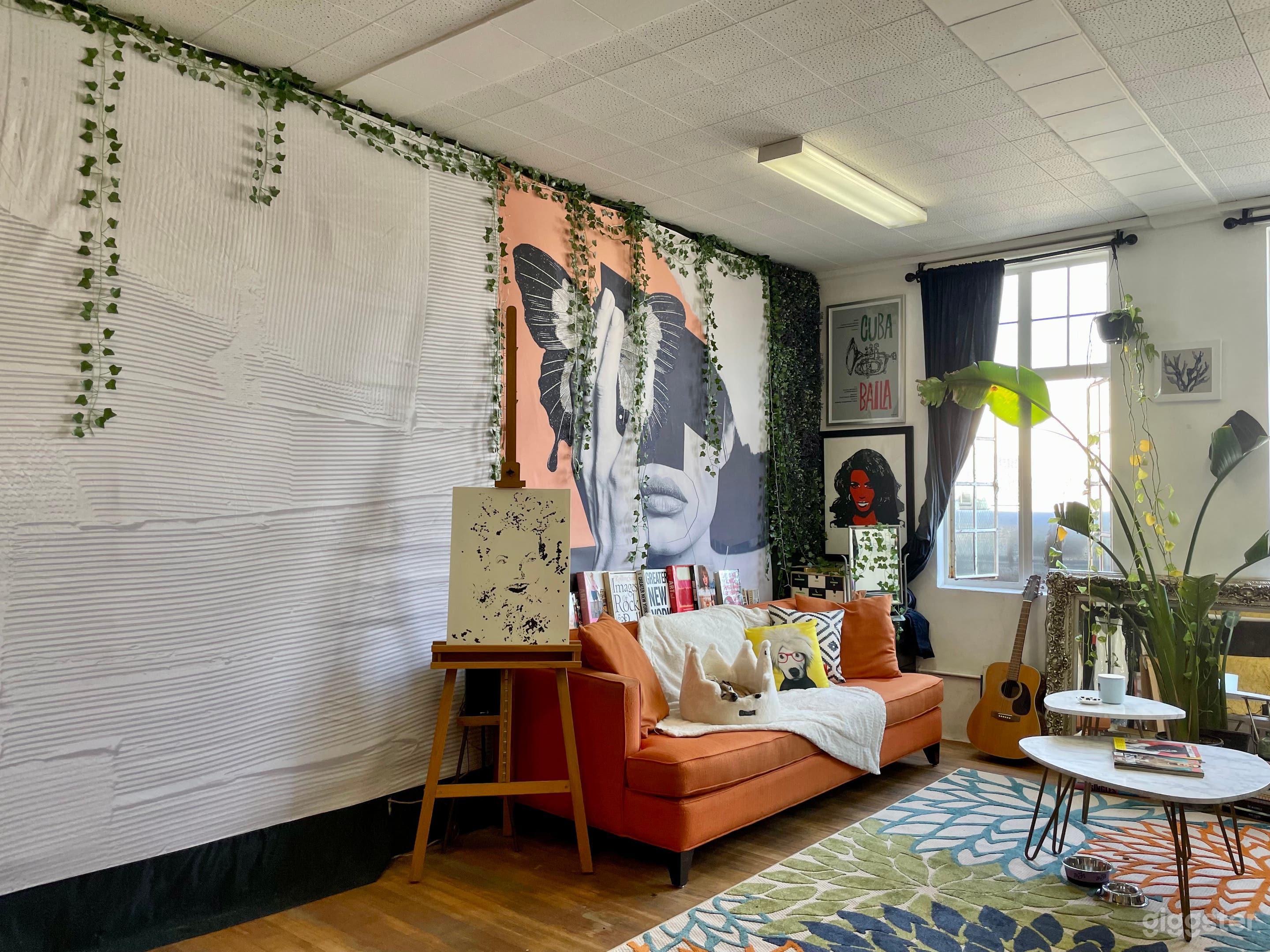 Old Hollywood Beautiful Photo and Film Studio Photo 2