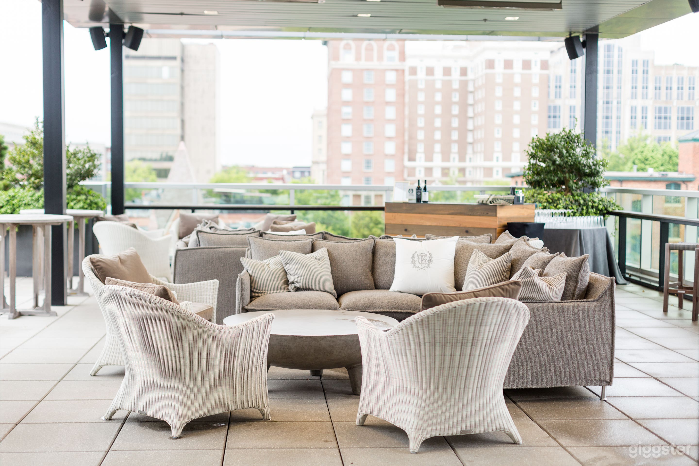 Incredible  Avenue in Greenville Photo 2