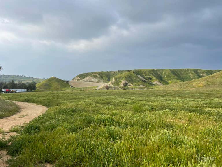  Lieu de terrain désolé | Ranch | Granges 