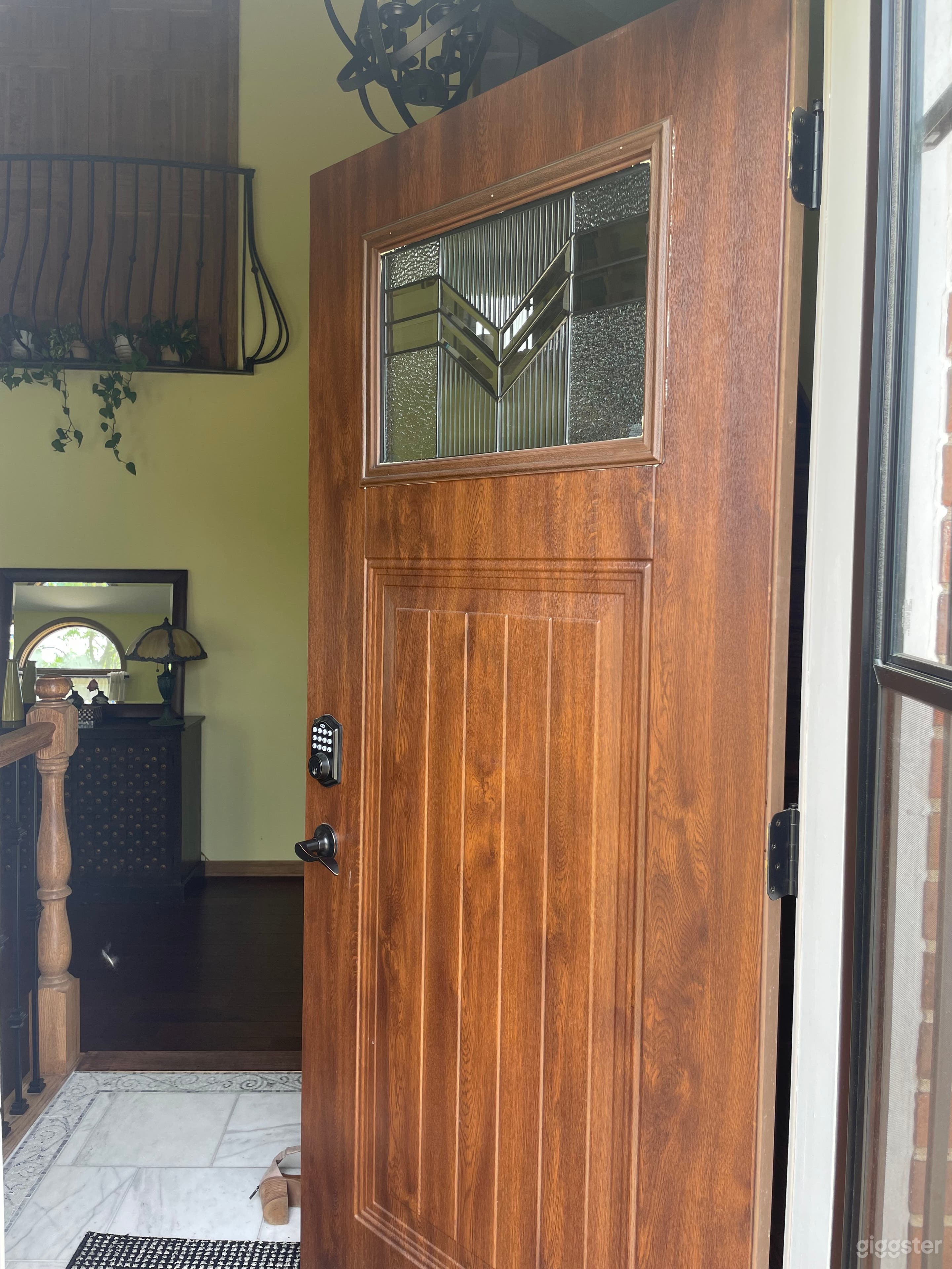 Chicago Suburban Oasis Photo 2