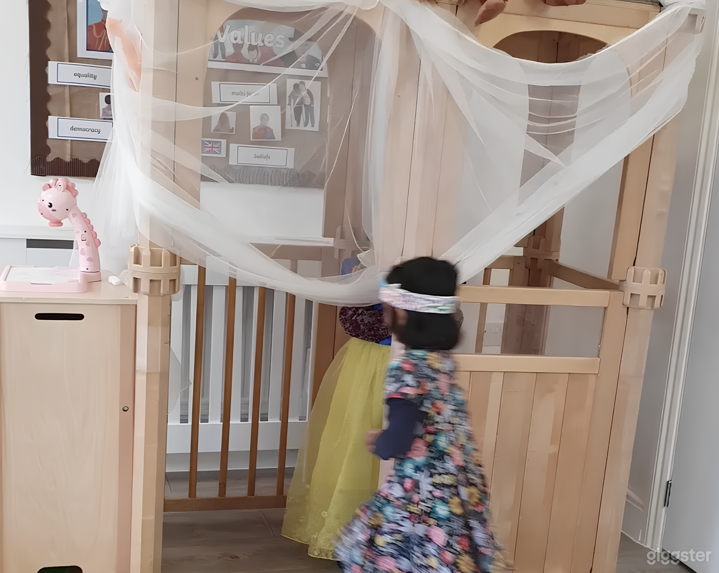 Compact and Modern Hall for Functions Photo 2