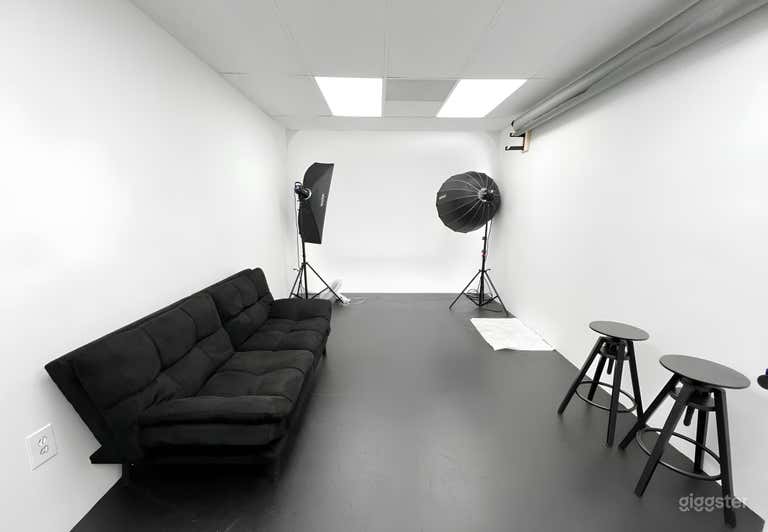  Downtown Photography Studio in Alexandria 