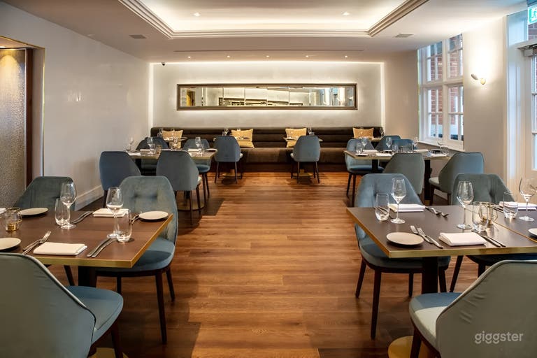  The Reading Room Restaurant & Bar 