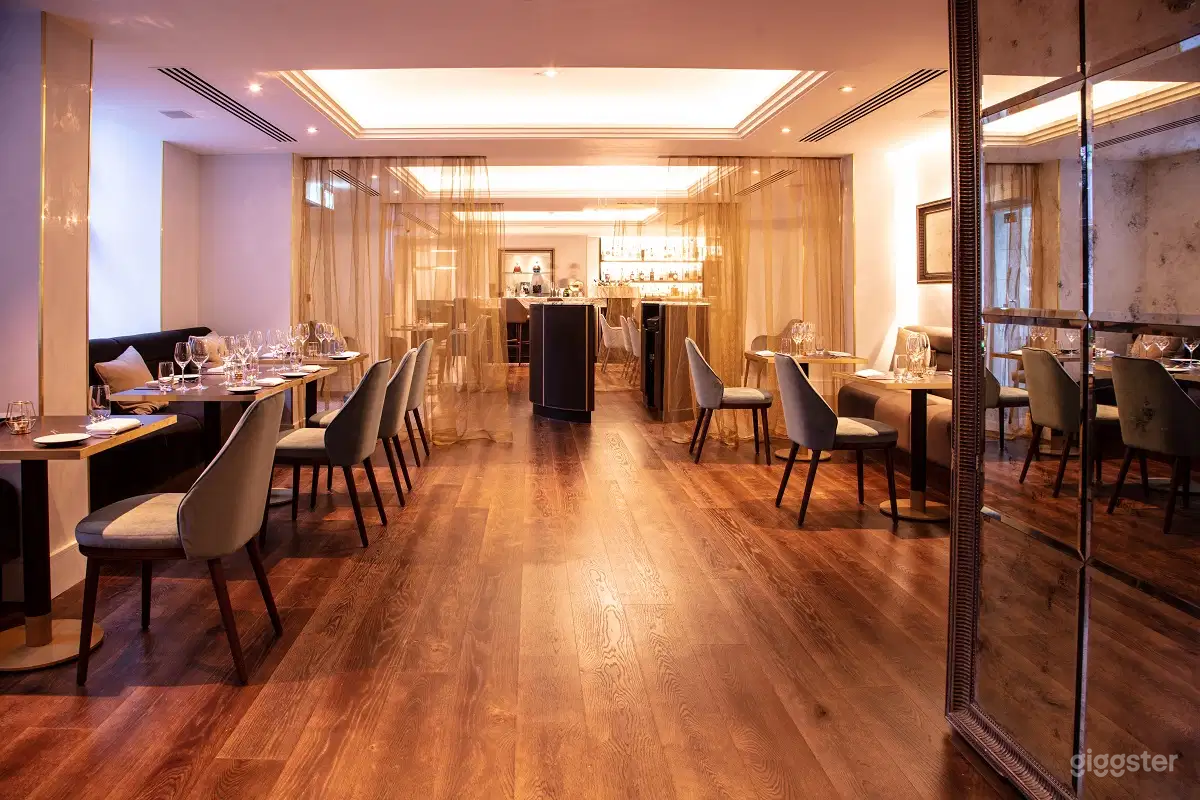 The Reading Room Restaurant & Bar Photo 2
