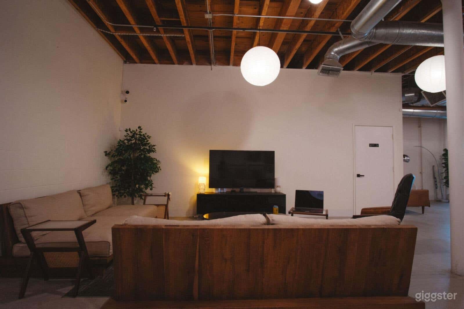 Versatile Creative Hub: Cyc Studio & Event Lounge Buyout Photo 4