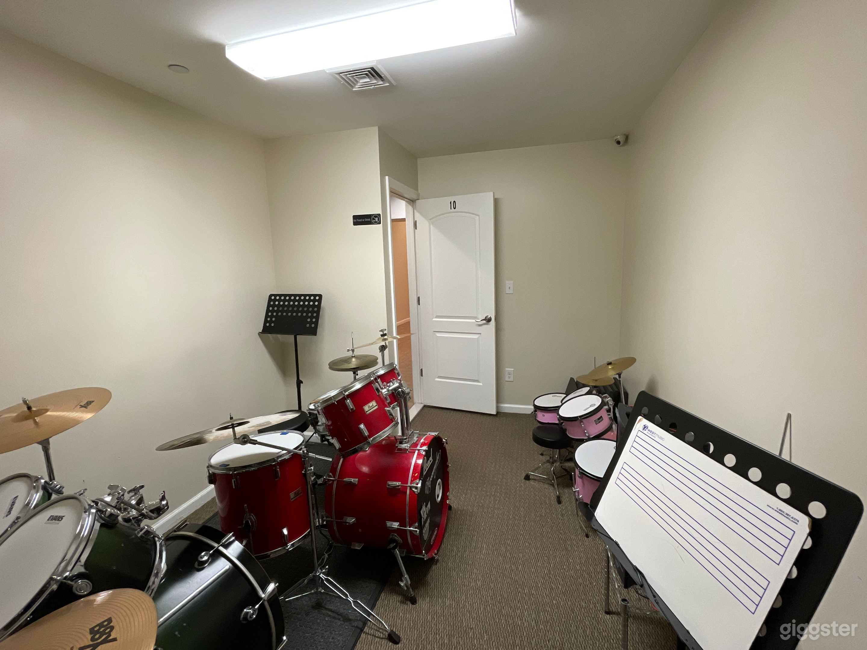 Drum Room (Studio 10)  Photo 1