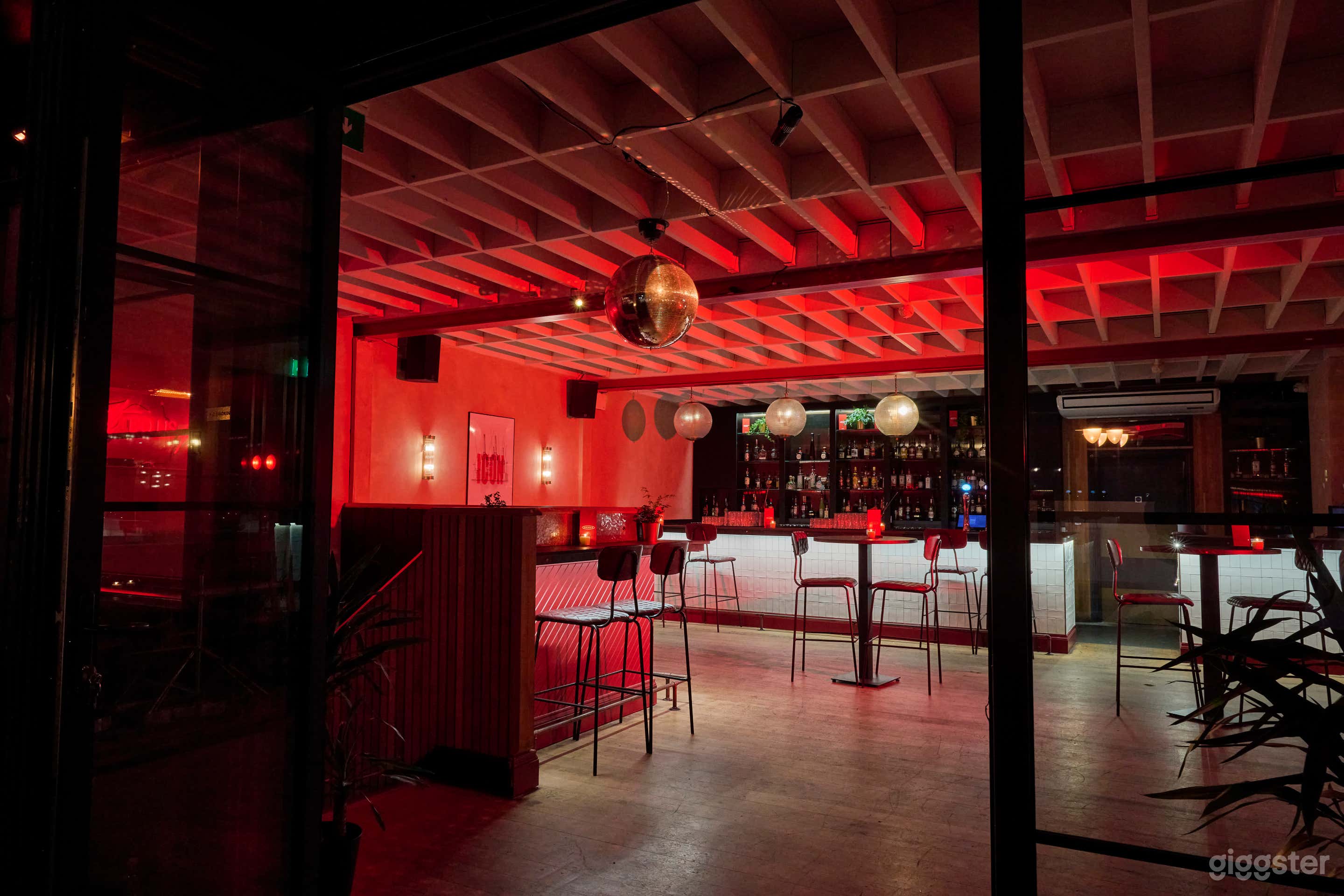 Roomy Tooting Rooftop for Events and Productions Photo 3