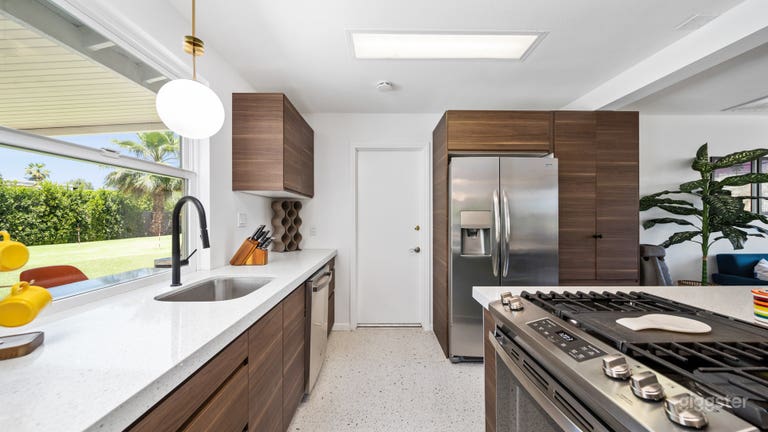  Desert Sunrise in famous Movie Star Colony 