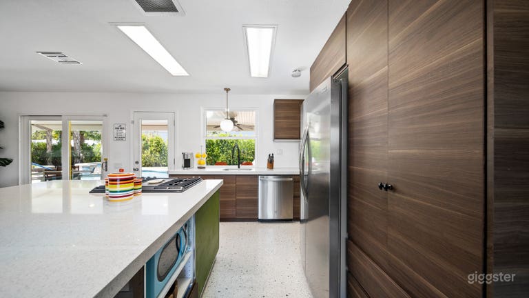  Desert Sunrise in famous Movie Star Colony 