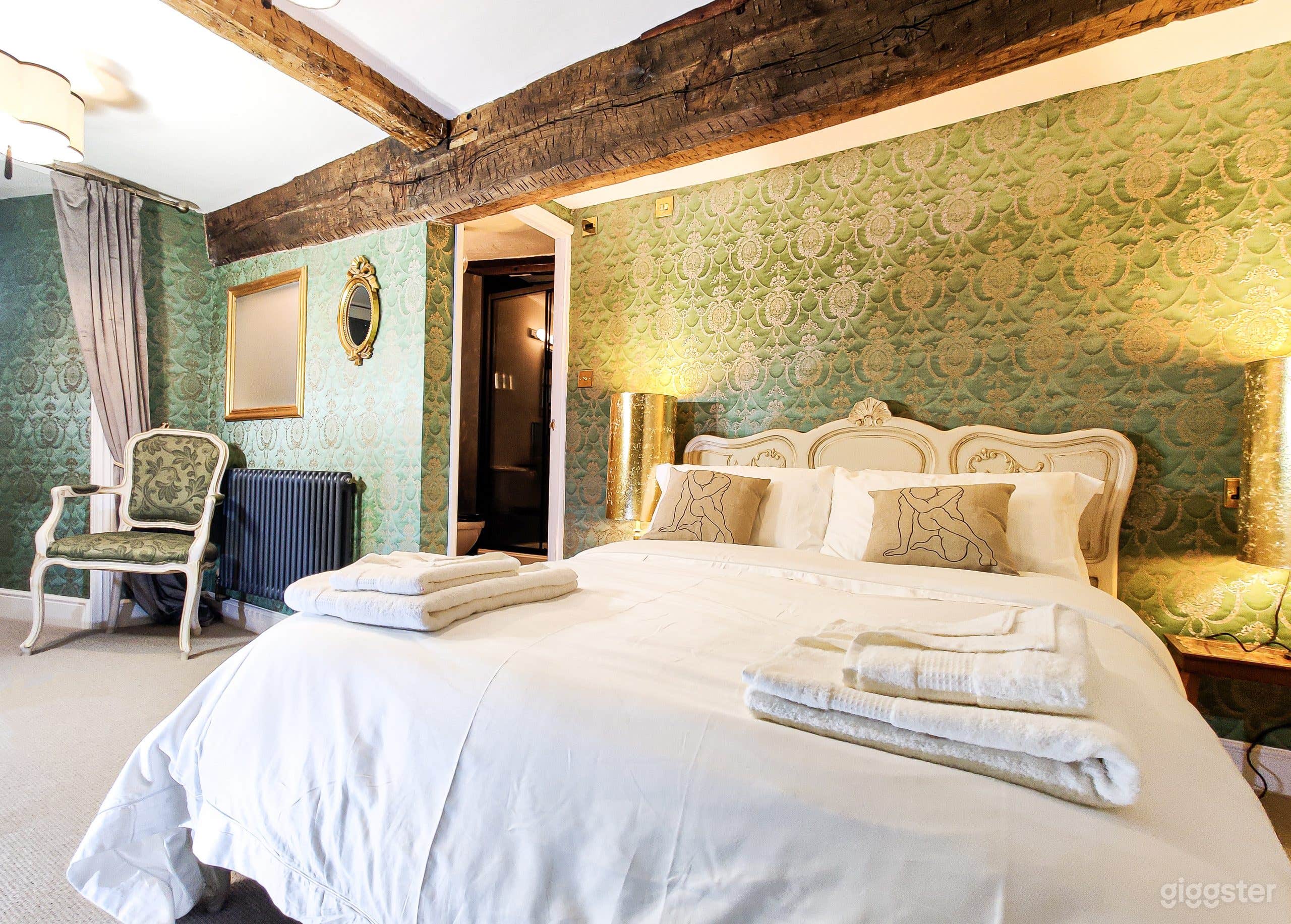 The Bizet Room Photo 1