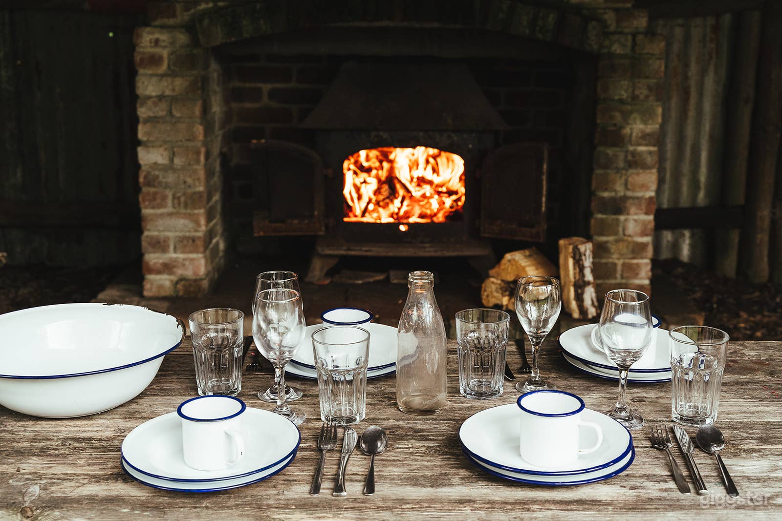 Hand Built Shepherds Huts in Bodiam Photo 4