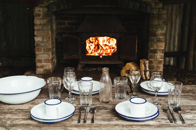  Hand Built Shepherds Huts in Bodiam 