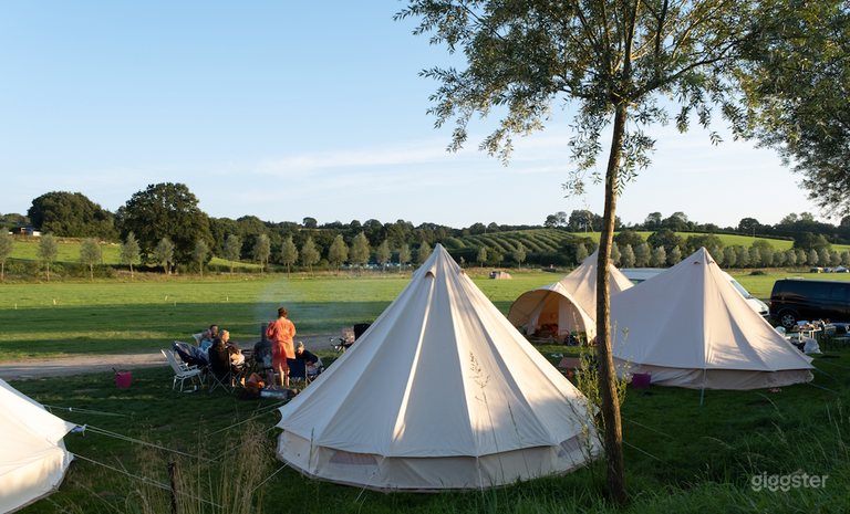  Hand Built Shepherds Huts in Bodiam 