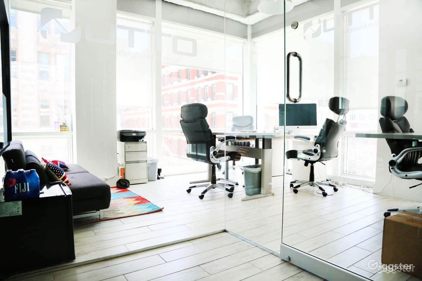 Bright Conference Room in SoHo Photo 3