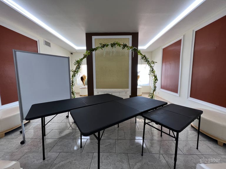  $50/HR ***SPECIAL*** $50/HR (FREE PARKING) 