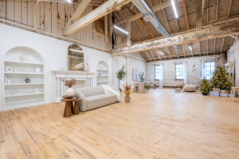  The Loft in Hamilton 