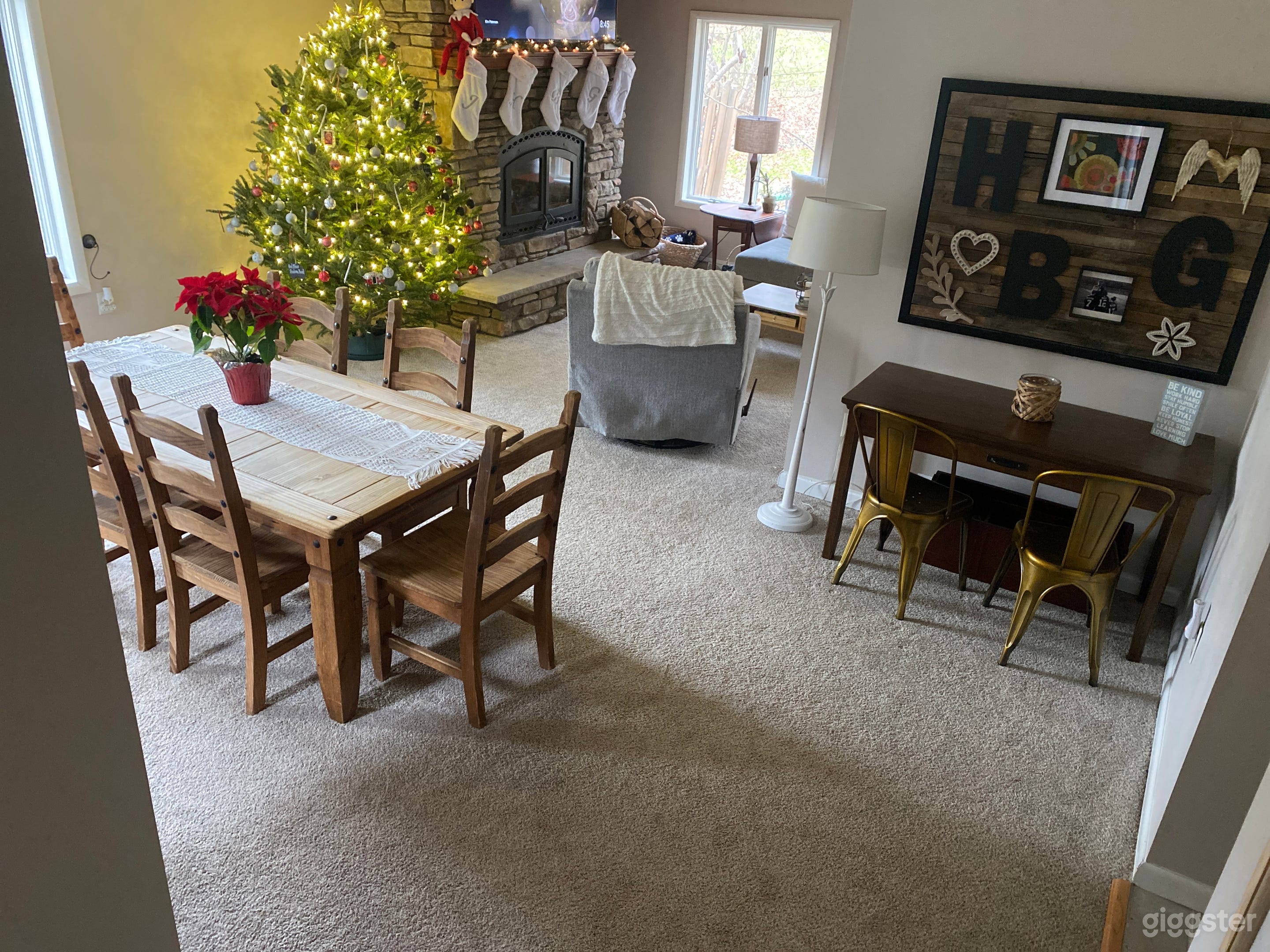 Private and Cozy Home near Beach Photo 3