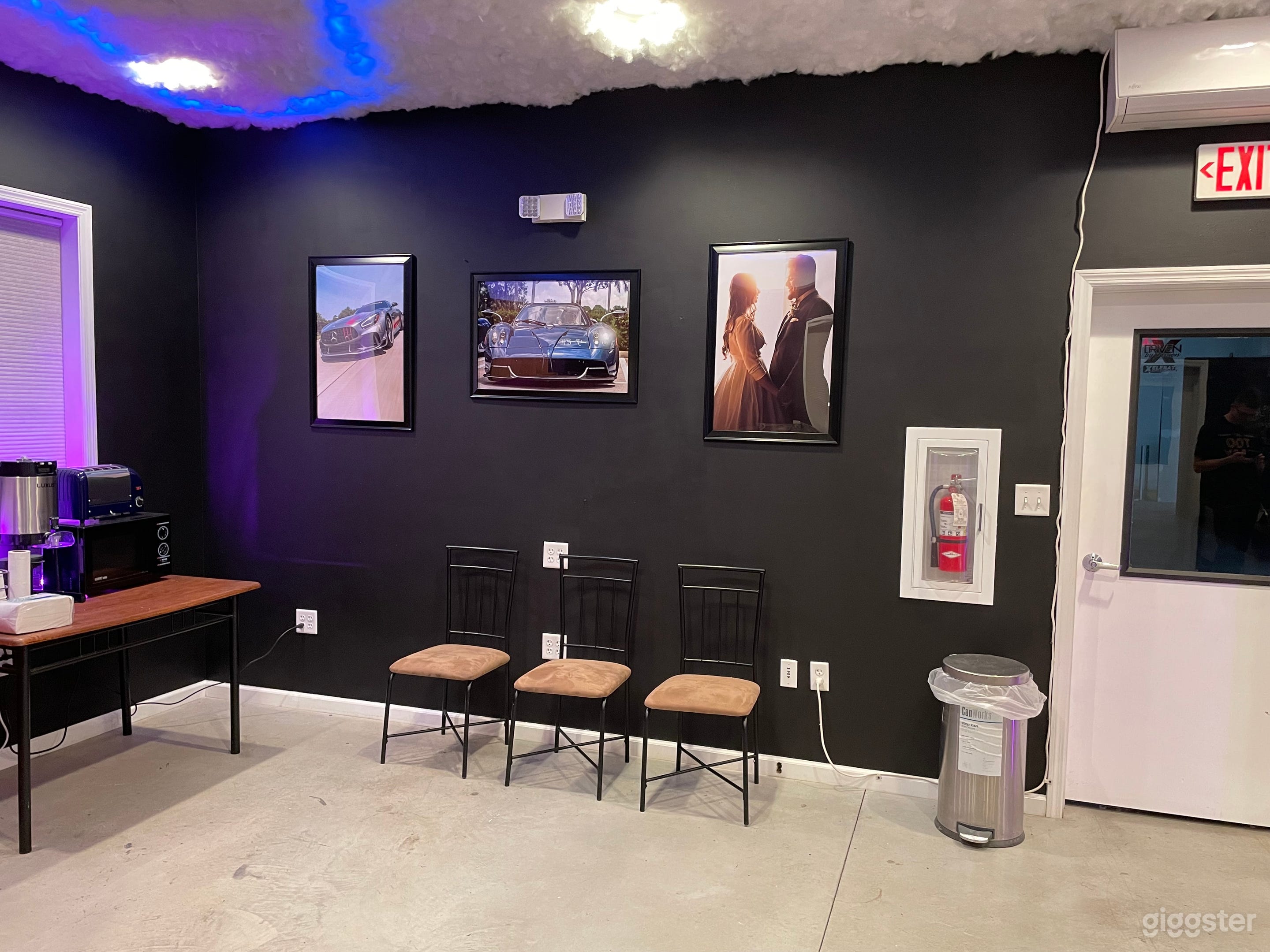 Full Film and Photo Studio Photo 4