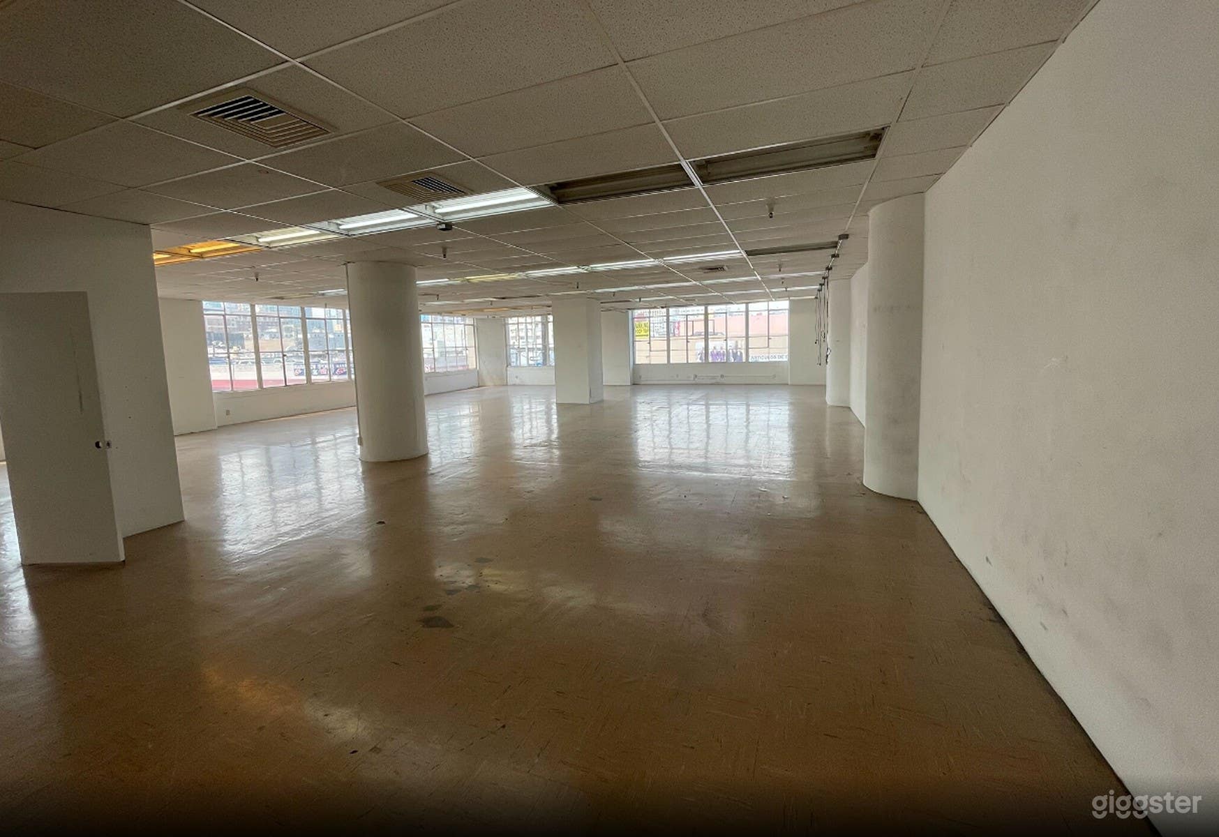 3,124 sq ft Ready Open Space Photo 1