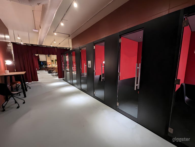  Elite Club with Library & Patio 