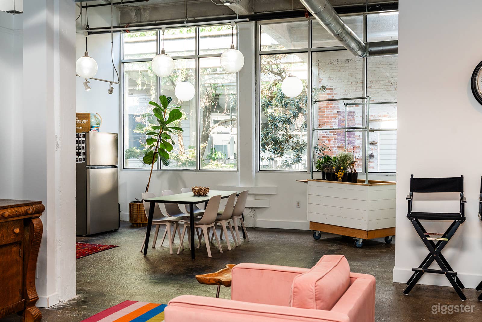 Modern Industrial Studio with Natural Light Photo 3