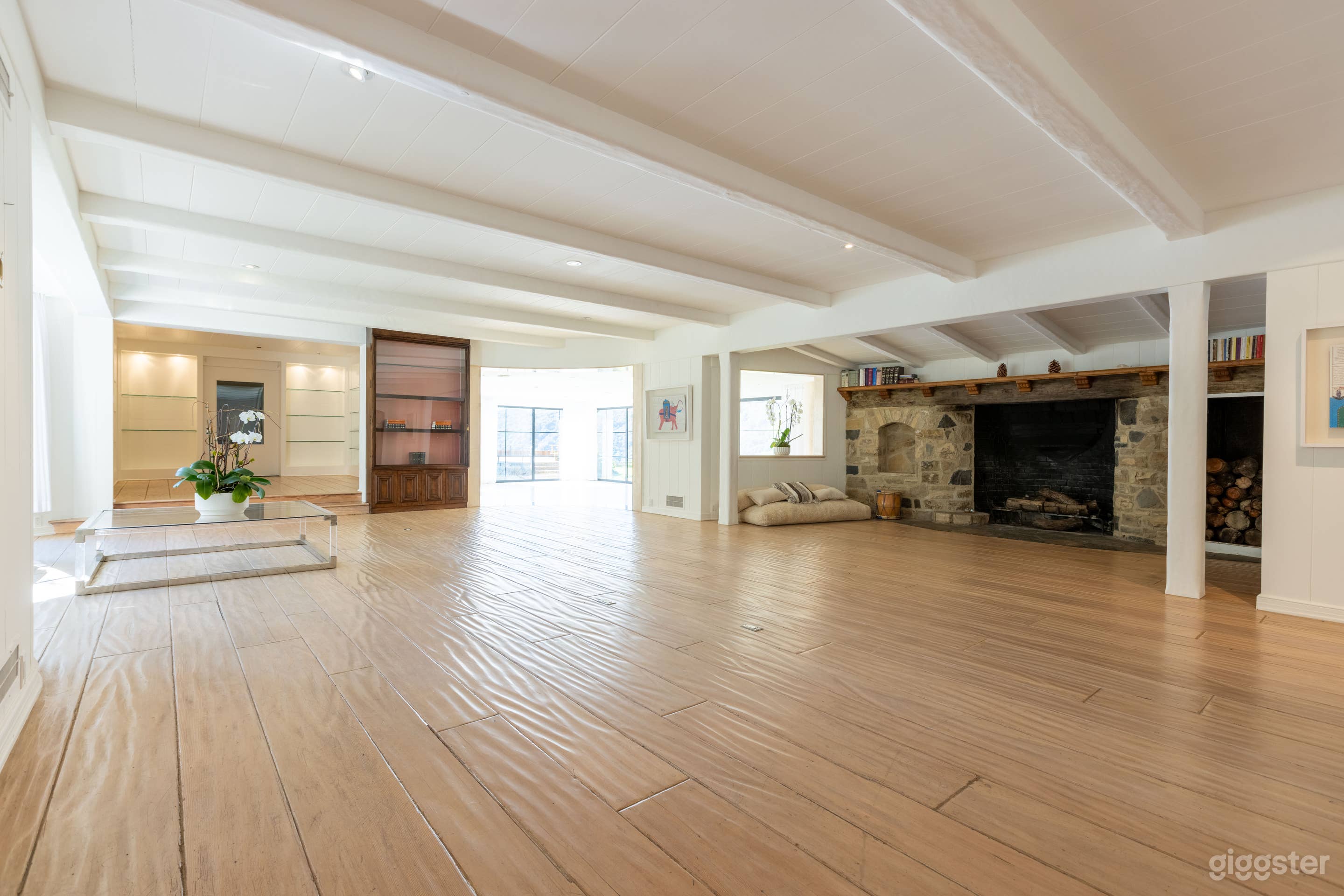 The Amber Estate Photo 4