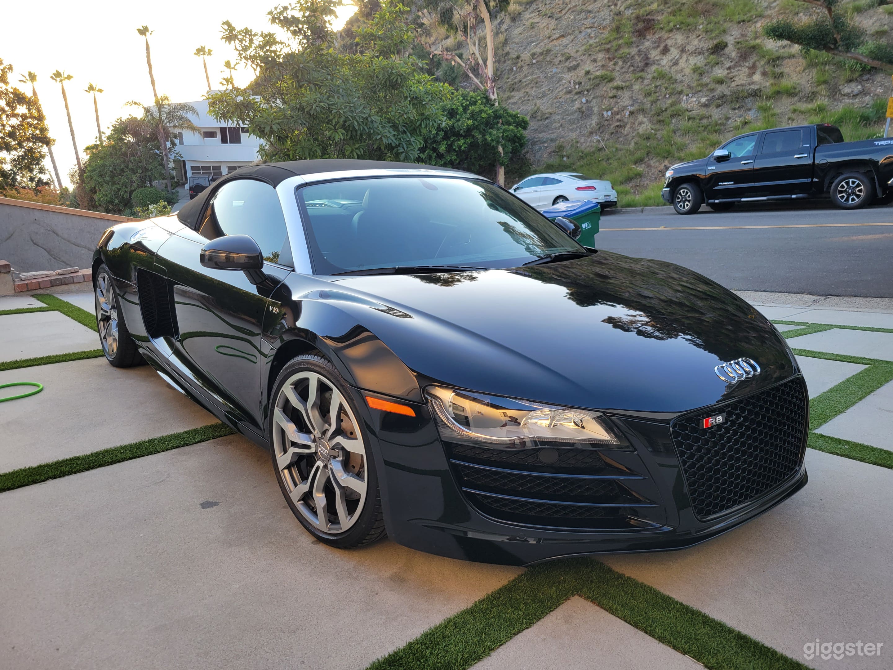 Amazing Audi R8 Stick Shift ( Rare ) Photo 1