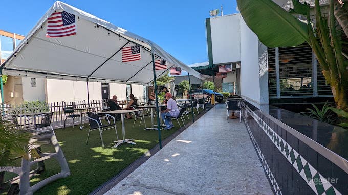 America's Most Iconic Diner/Restaurant Sherman Oaks Photo 3