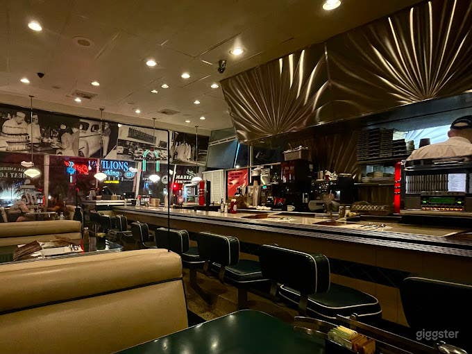 America's Most Iconic Diner/Restaurant Sherman Oaks Photo 1