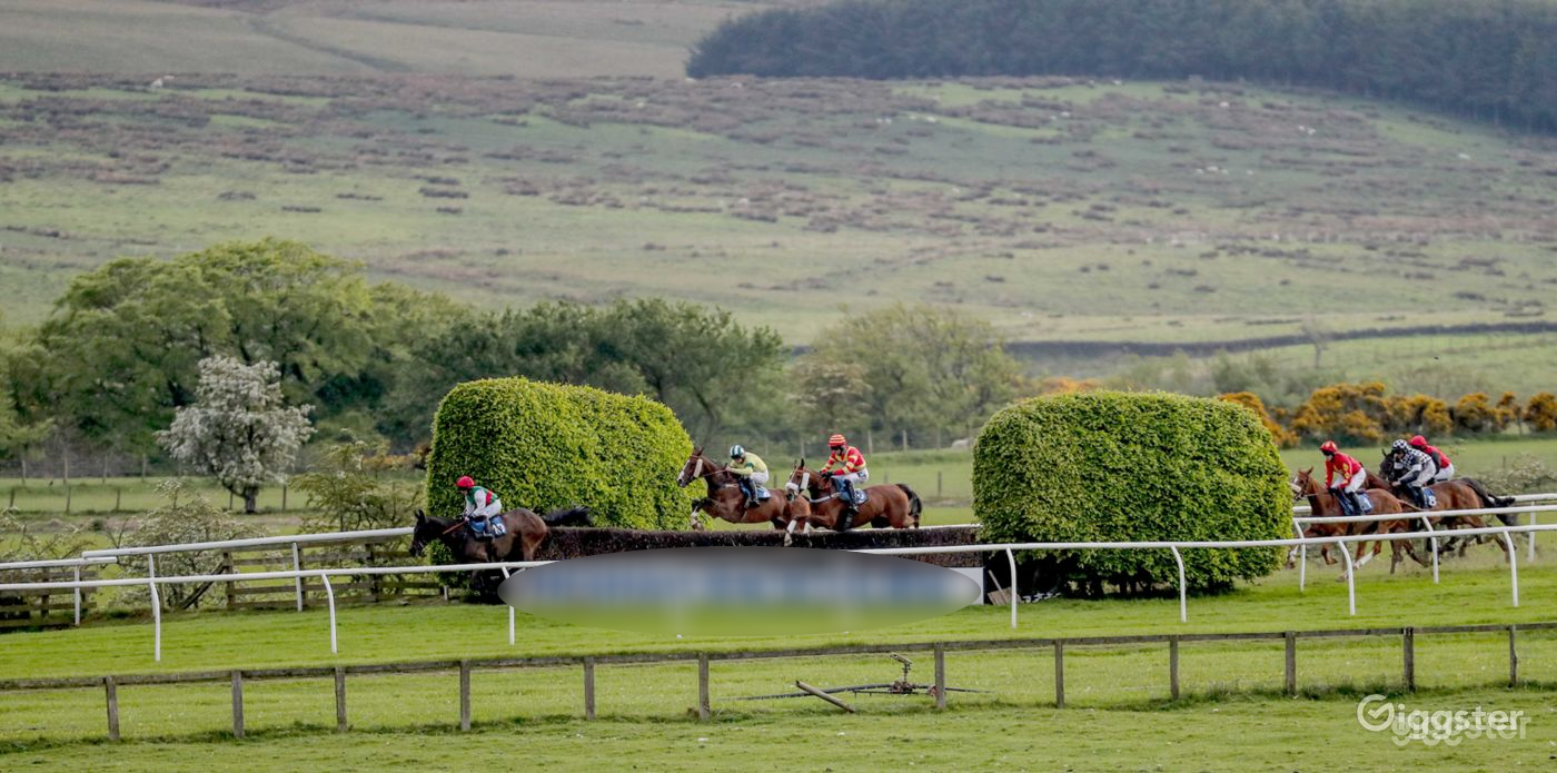 Unique Racecourse in Hexham Photo 2