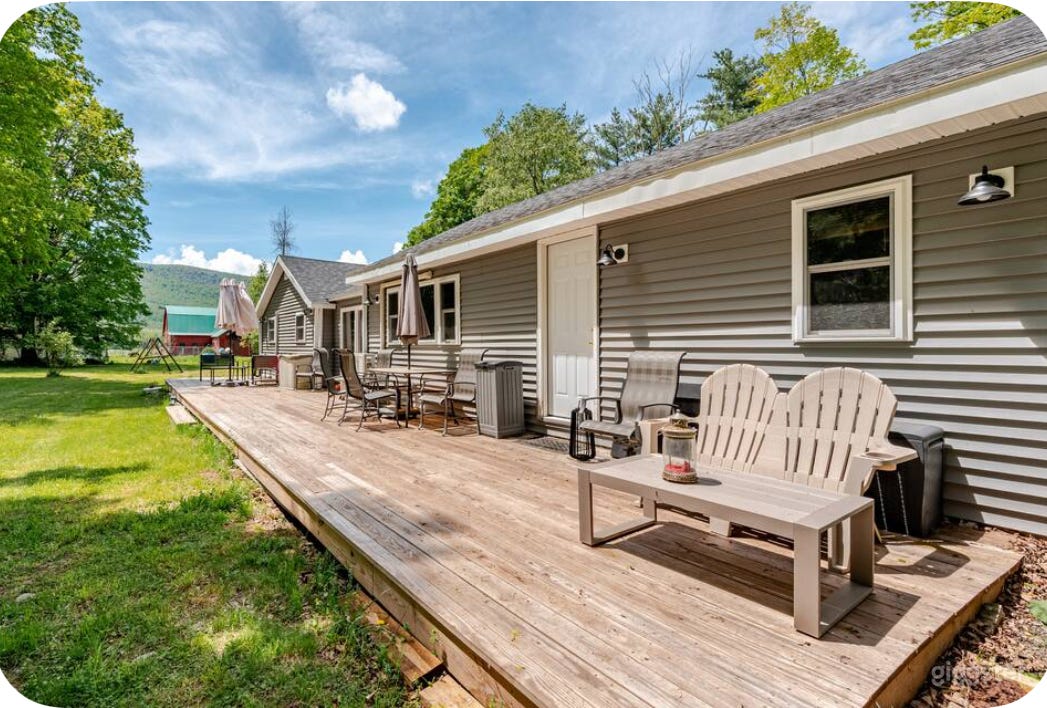 Cottages with Mountain views Photo 2