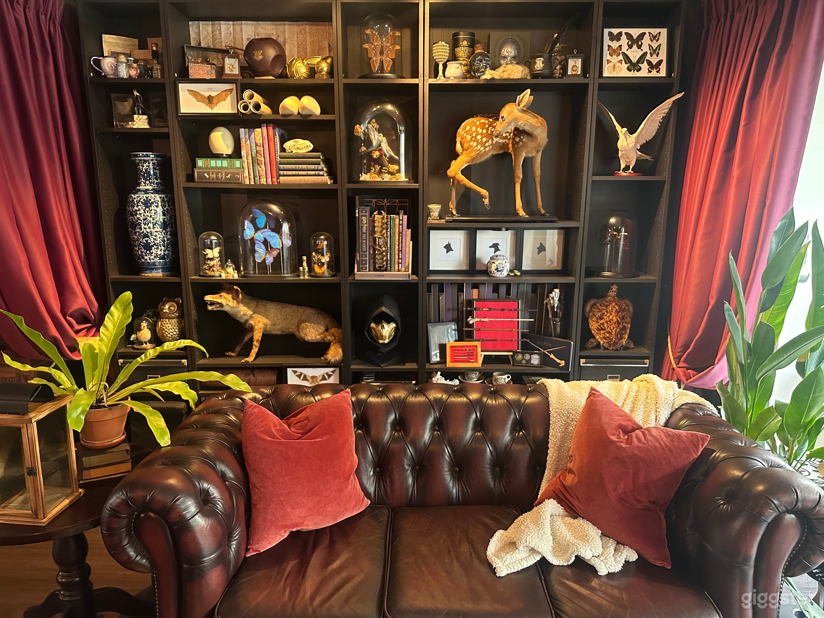 Eclectic Style 2-storey Maisonette Photo 1