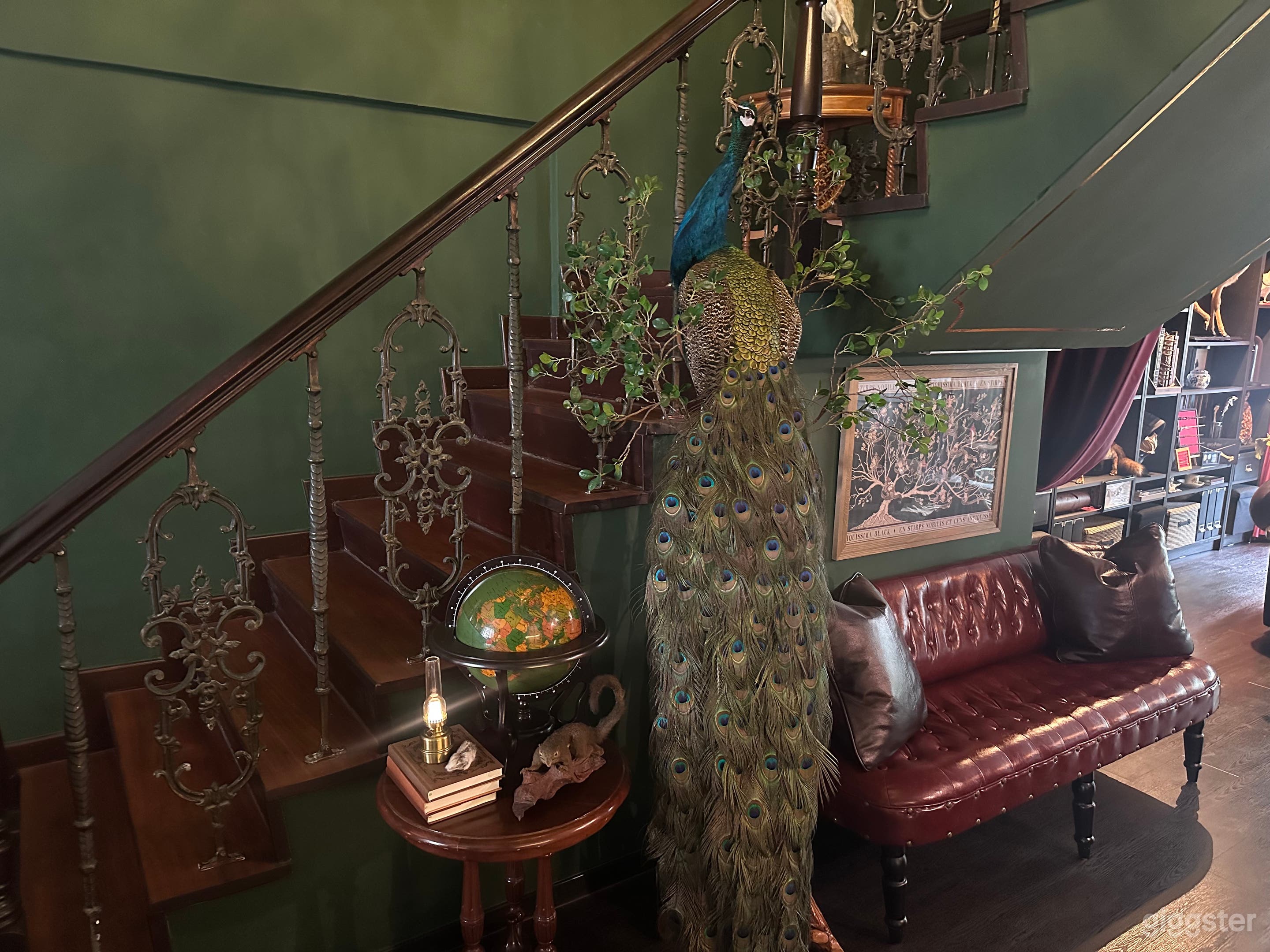 Eclectic Style 2-storey Maisonette Photo 4