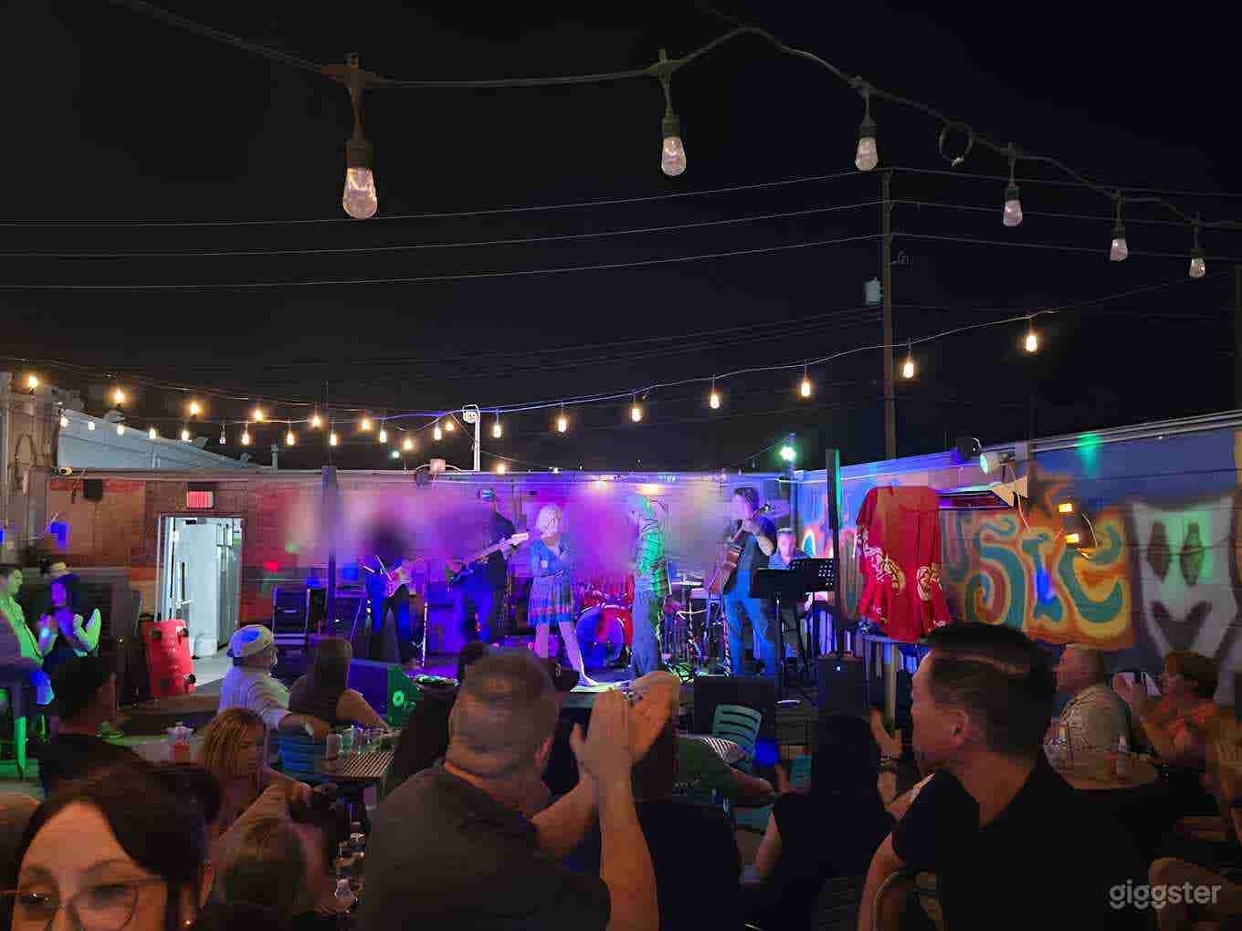 Outdoor Patio for Live Music Photo 3