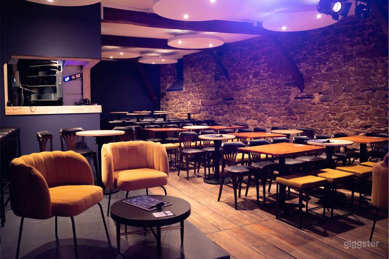  Comedy Club avec scène et bar au coeur de Nantes 