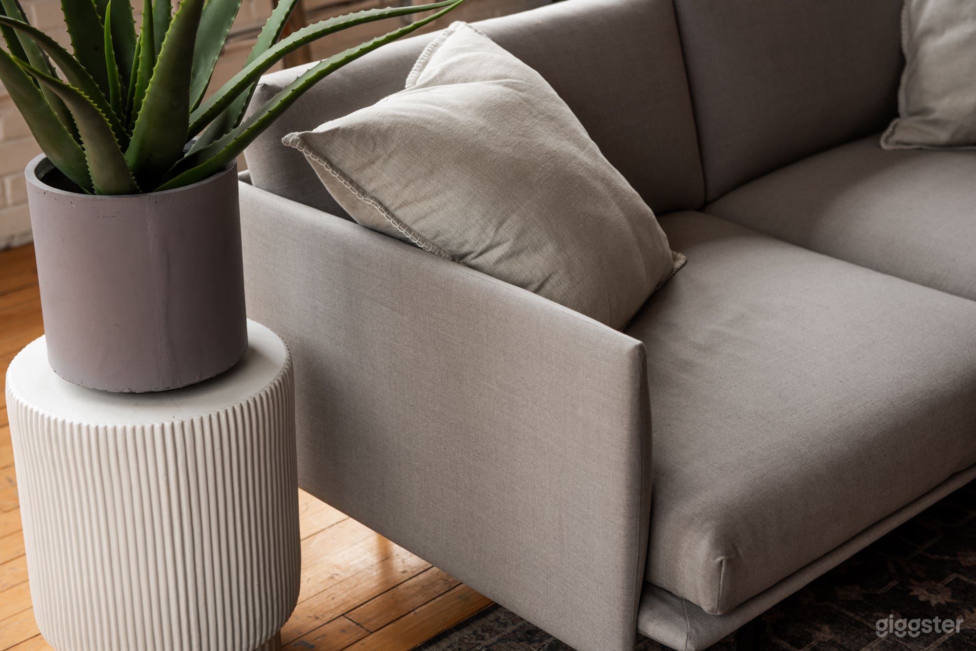 NYC Style Loft Studio Downtown Photo 3