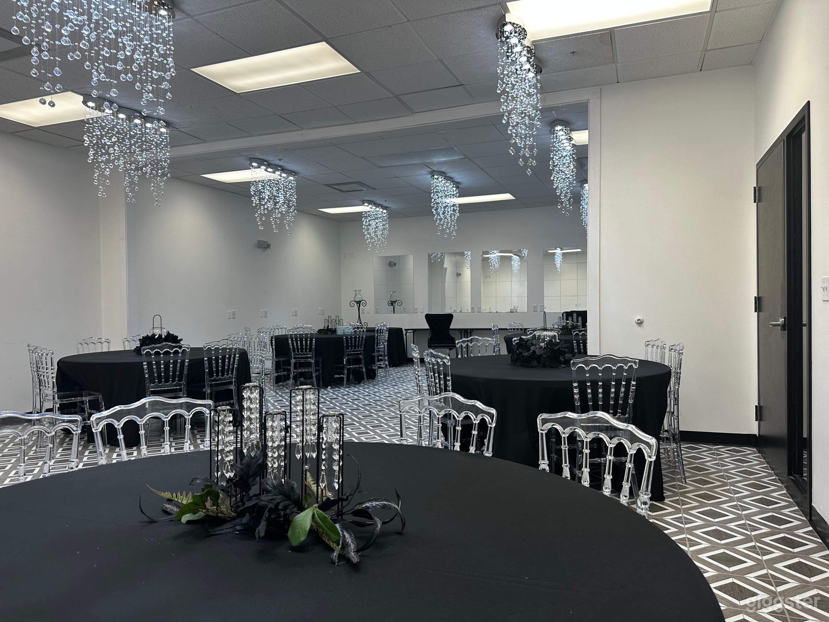 Our "Platinum" Banquet setup