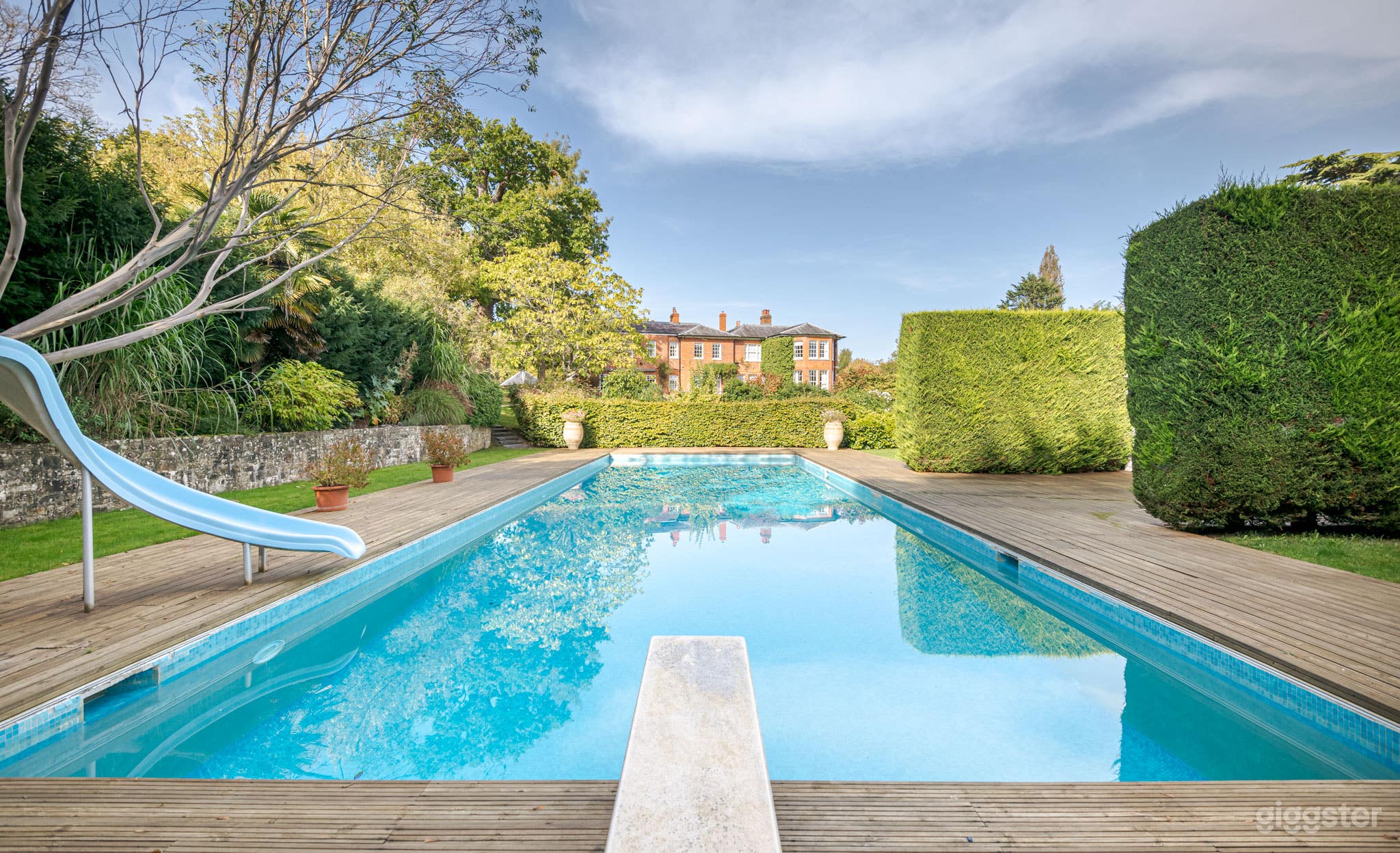 Binfield Court Photo 2