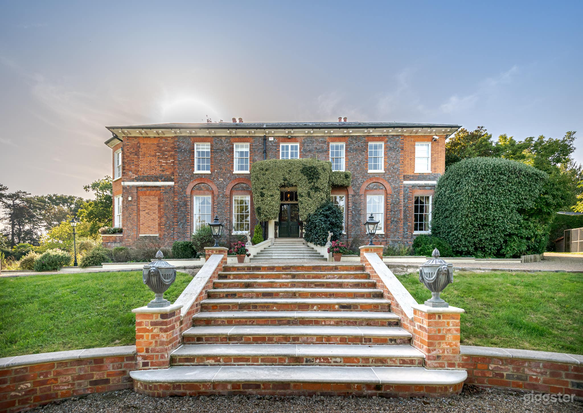 Binfield Court Photo 1