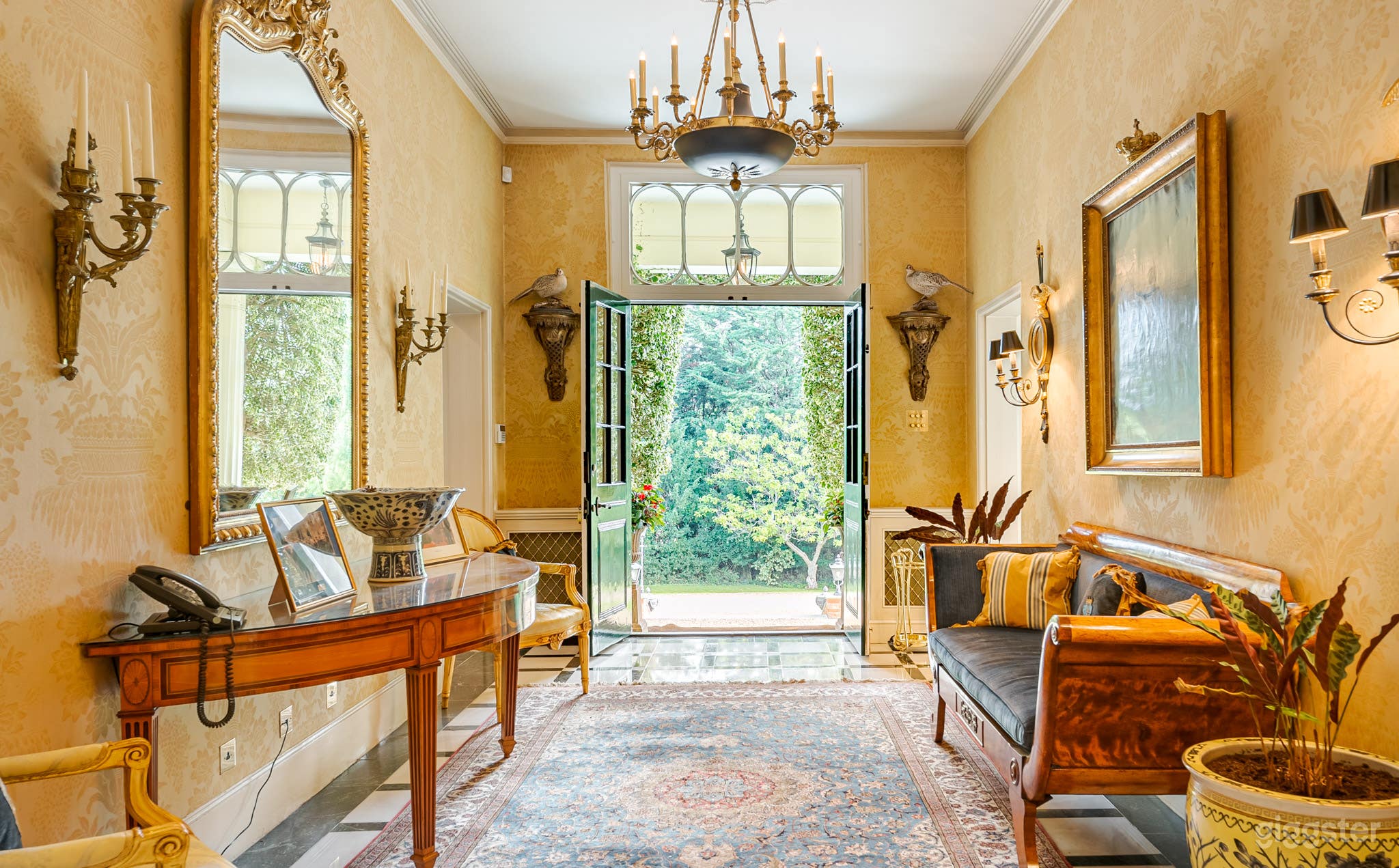 Binfield Court Photo 4