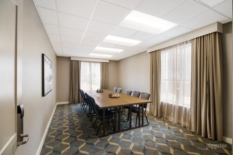  Sala riunioni con 10 posti 