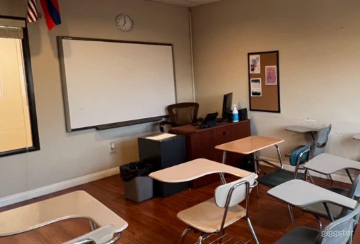 Small Community Center Classroom Photo 3