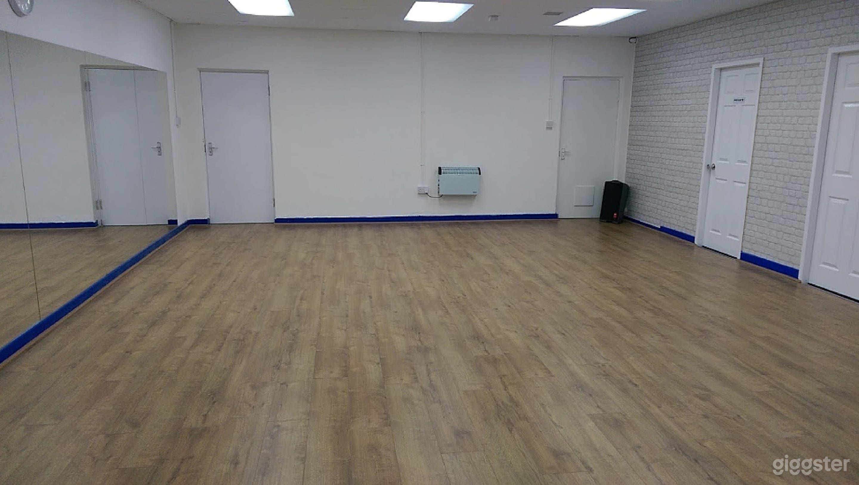 DANCE STUDIO HIRE  Photo 1
