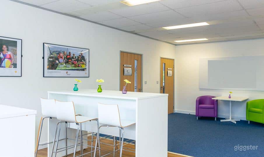 Midsummer C Boardroom Good for 10 Persons Photo 3