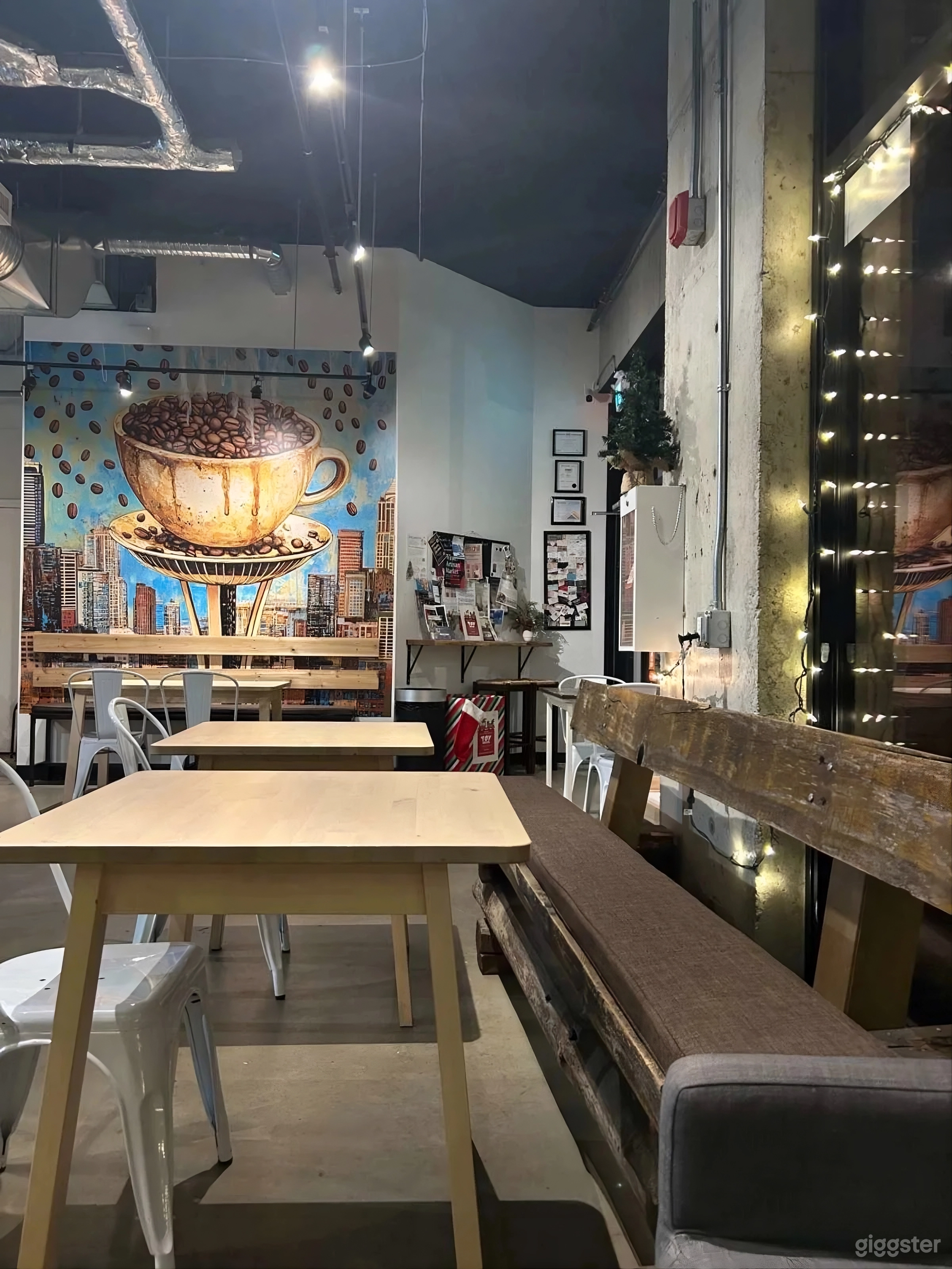 Cozy Downtown Café for Meetings, Events, and Filming Photo 1
