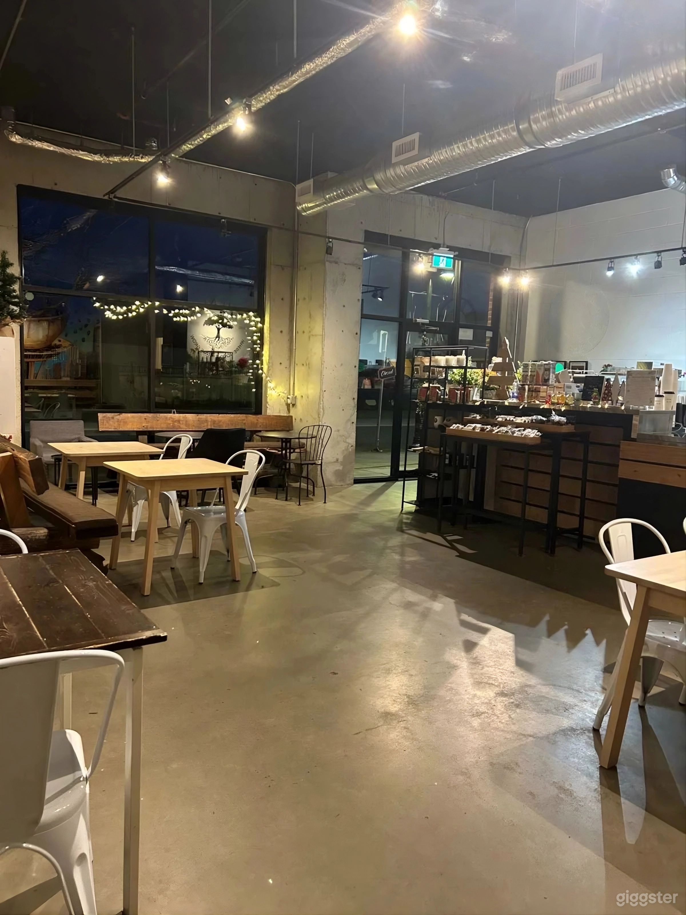 Cozy Downtown Café for Meetings, Events, and Filming Photo 3