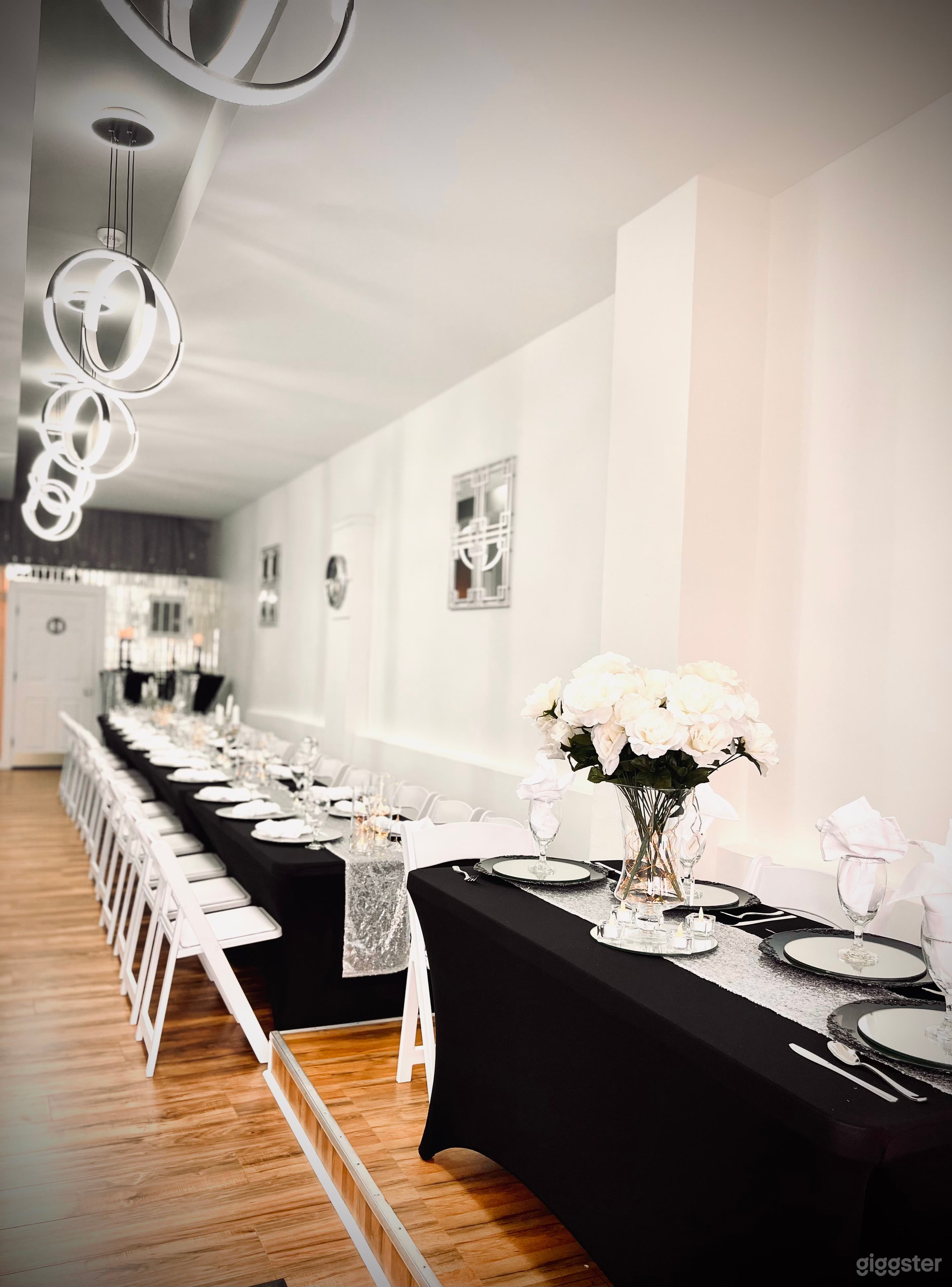 Modern space with an intimate atmosphere  Photo 3