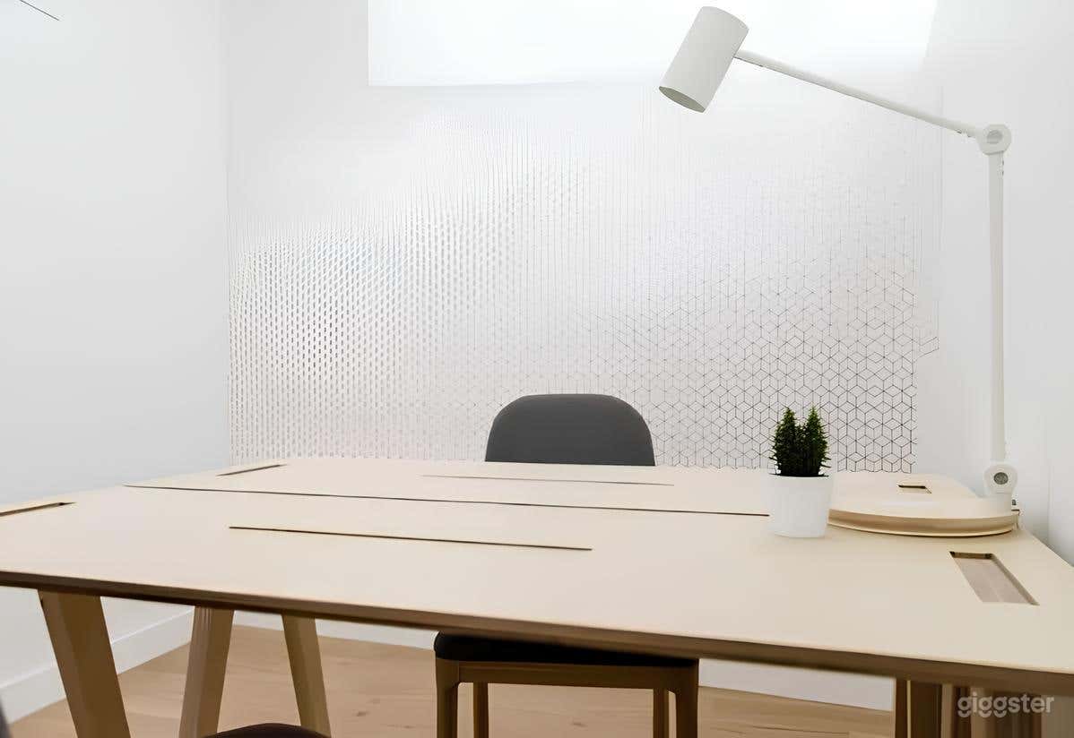 Photo de Bureau Rouge 2 Personnes 2