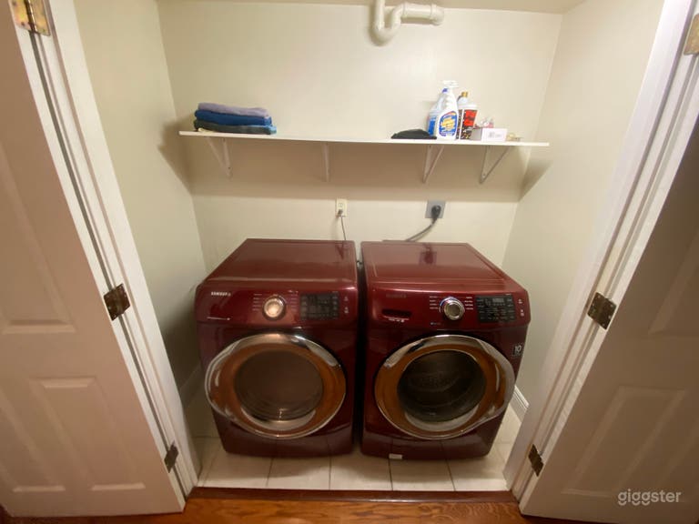  Laundry area 
