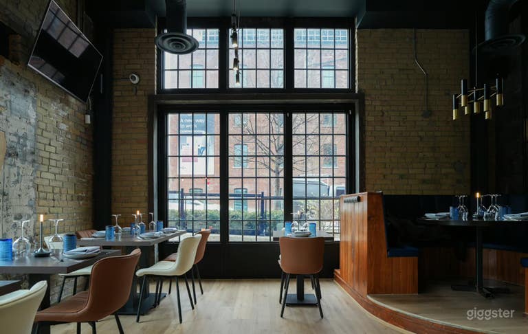  Cozy Neighborhood Bistro 